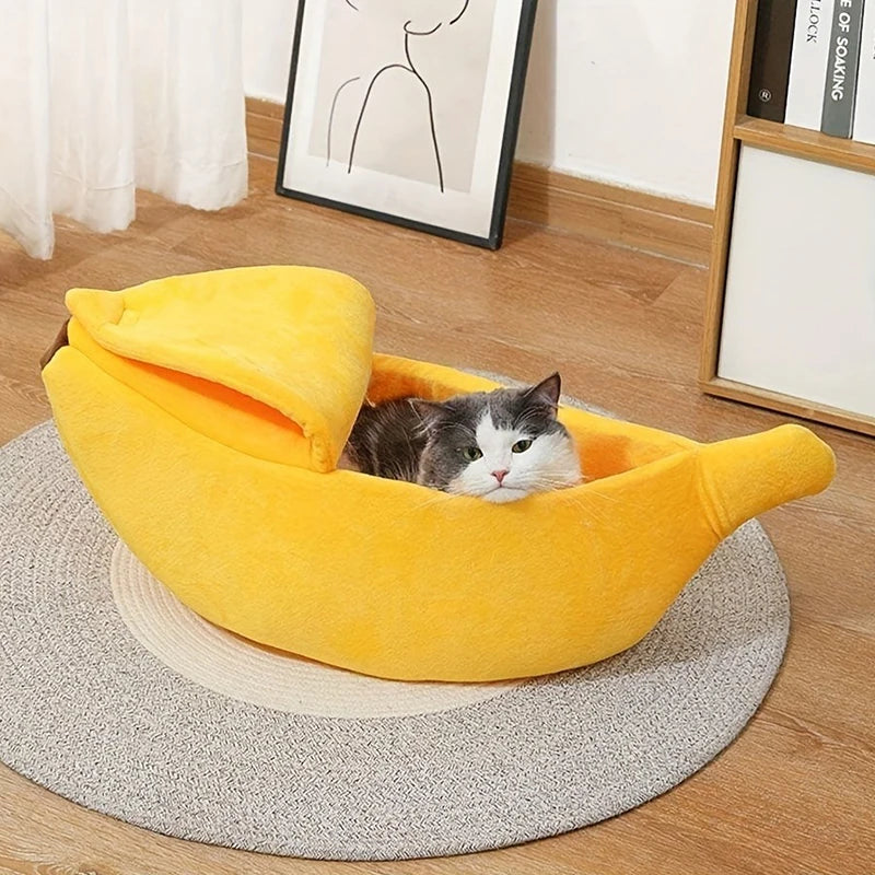 Cama temática banana da Bem Pets - o ninho mais divertido e aconchegante do seu melhor amigo!