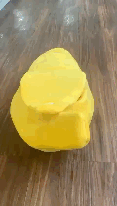 Cama temática banana da Bem Pets - o ninho mais divertido e aconchegante do seu melhor amigo!